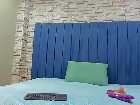 Cloe-Horney from StripChat is Freechat