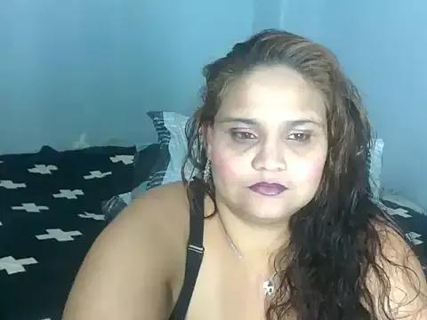 clover_spice21 from StripChat is Freechat