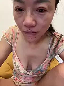 coco-o from StripChat