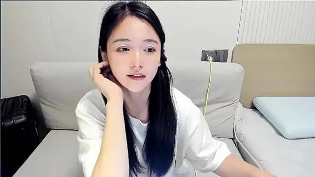 Coco-Sweetie from StripChat is Freechat