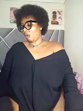 CocoBootyyy from StripChat
