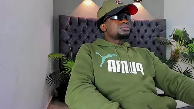 COMPTON_01 from StripChat is Freechat