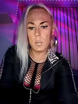 Connie_Pepper from StripChat