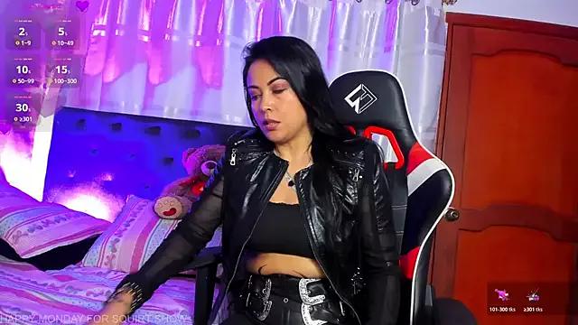 Conny_Starr from StripChat is Freechat