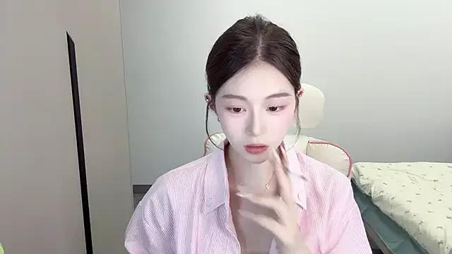 Cookie-oo from StripChat