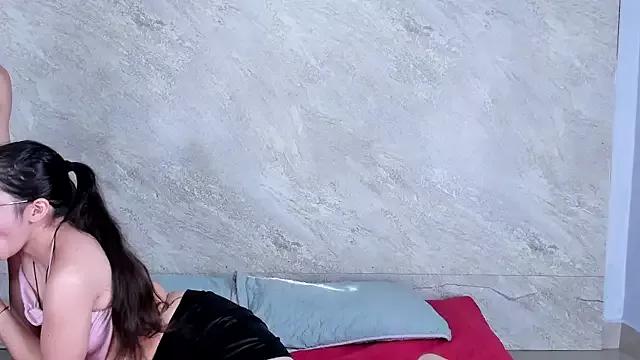 Couplehot__1 from StripChat is Freechat