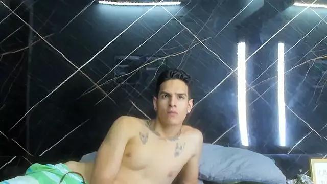 Couplehot__1 from StripChat is Freechat