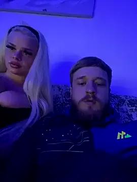 Couplevideos webcams show profile image 