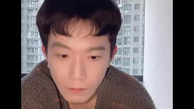 CouplingCry from StripChat is Freechat