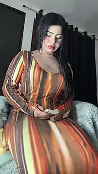 cowgirllyx from StripChat is Freechat