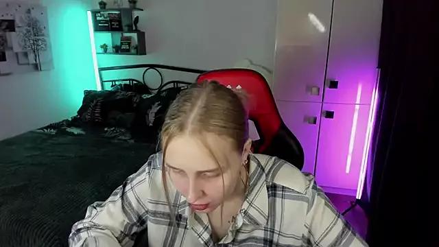 Dirty chat webcam: explore liveshows with versed models, from laying bare to fetishes, in a variety of sexy free adult webcams.
