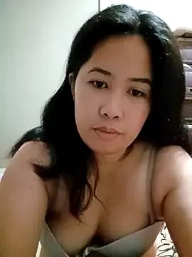 Creamy_Pussycat28 from StripChat is Freechat