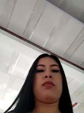 CrisMarulanda webcams show profile image 