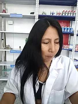 Cristal_jennerr from StripChat is Freechat