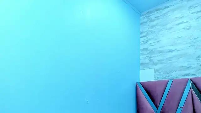cristall_angell from StripChat is Freechat
