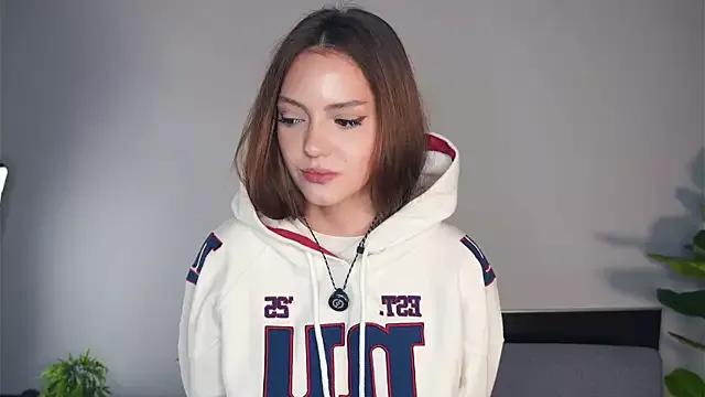 CruzStai from StripChat is Freechat