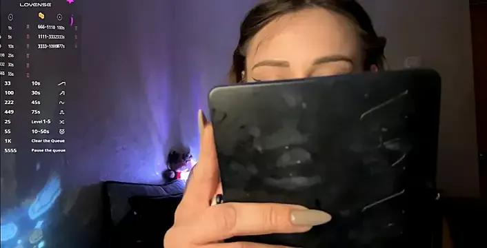 CrystaDepaul from StripChat is Freechat