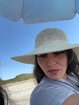 Crystal_Vibe from StripChat is Freechat