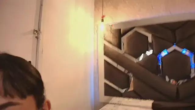 Crystall_sweett from StripChat is Freechat