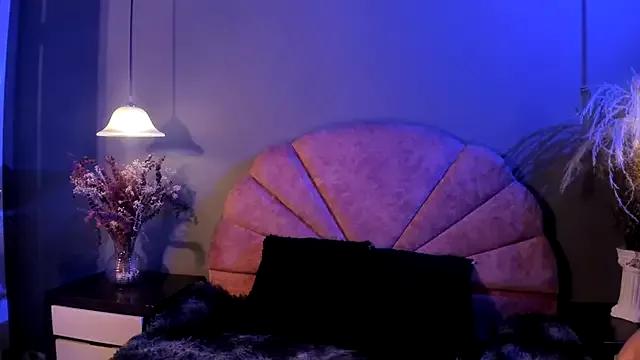 CrystalMay_ from StripChat is Freechat