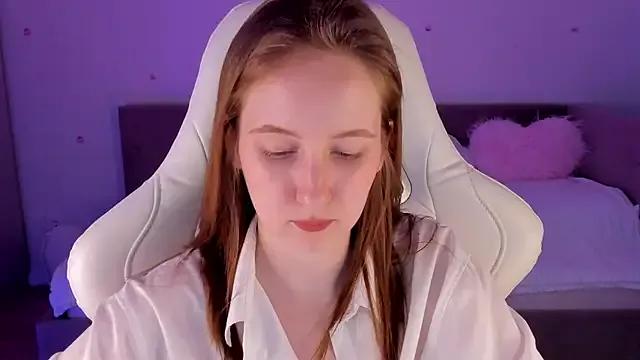 CrystalSoul_ from StripChat is Freechat