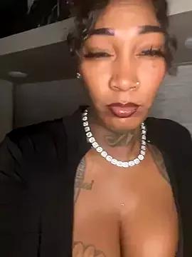 CUMQUEEN-XXX69 webcams show profile image 