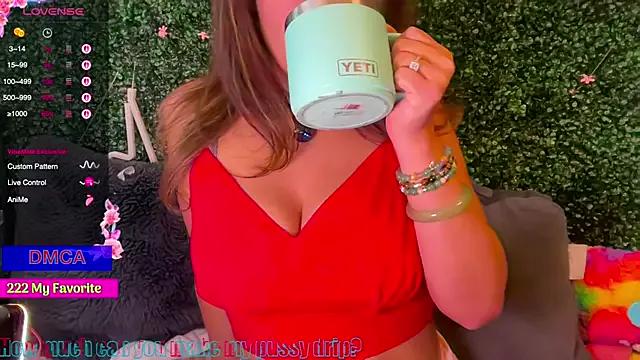 CumSlutSexyWhore from StripChat is Freechat
