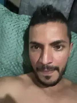 curiousskinny3 from StripChat is Freechat