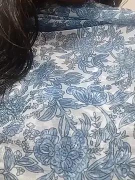 Curvy_Naina from StripChat is Freechat