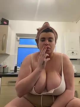 Photos of curvybabesx1 from StripChat is Freechat