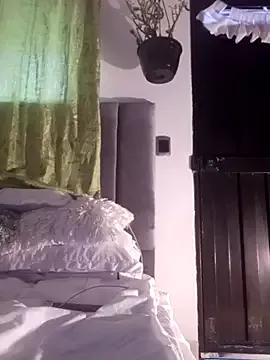 CurvySara1 from StripChat is Freechat