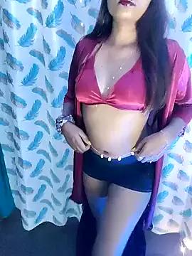 Curvyygodess from StripChat is Freechat