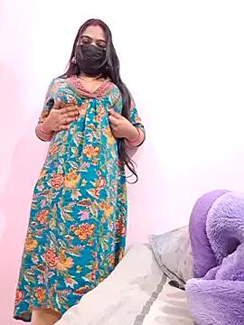 Cute-Ananyaa from StripChat is Freechat