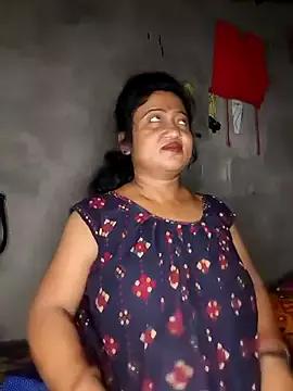 Cute-Swewty from StripChat is Freechat