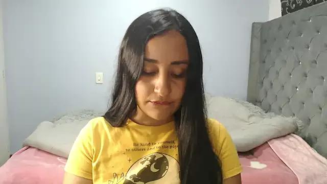 Photos of cute8smile from StripChat is Freechat