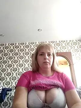 Cute_flower_fun from StripChat is Freechat