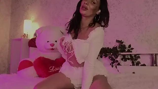 Cute_Mammy from StripChat is Freechat