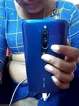 CuteMahi1 webcams show profile image 