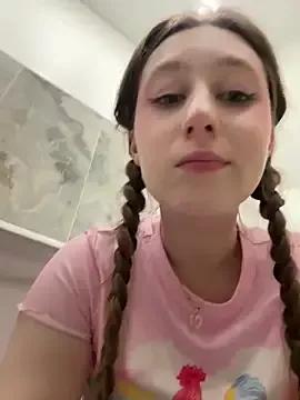 Photos of cuteperseon from StripChat is Freechat