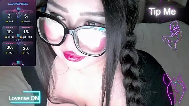 cutie_sakura from StripChat is Freechat