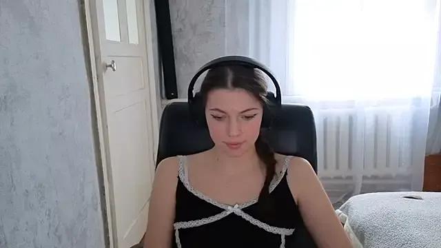 CutieAnny from StripChat is Freechat