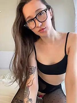 cutte_dora from StripChat
