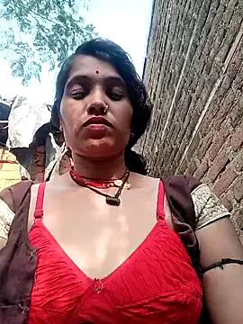 Cuty_tanya from StripChat is Freechat