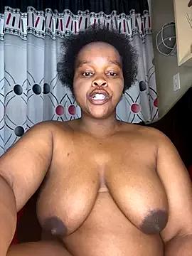 CynnxxxBarb from StripChat