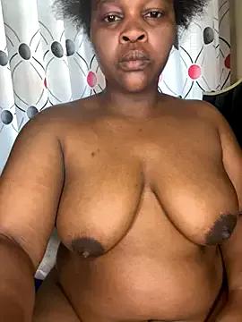 CynnxxxBarb from StripChat