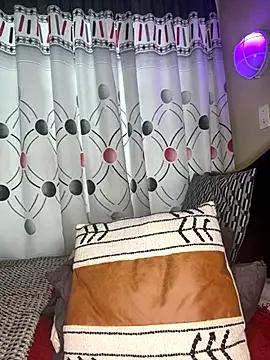 CynnxxxBarb from StripChat