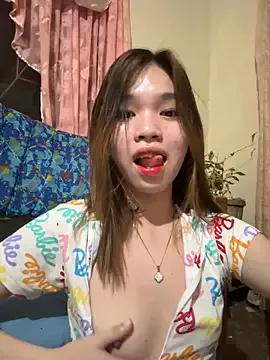Daddiesgirlrianne69 from StripChat