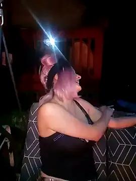 DaddyAndSplashQueen from StripChat