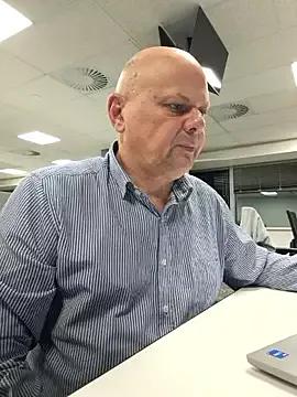 DaddyCumBumZA from StripChat