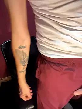 Daddyforshort8 webcams show profile image 